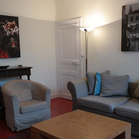 Penthouse Apartment Overlooking Place Carnot Carcassonne Dış mekan fotoğraf